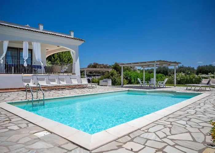 VILLA RAFAEL CON Piscina, IUN P4098 Alghero
